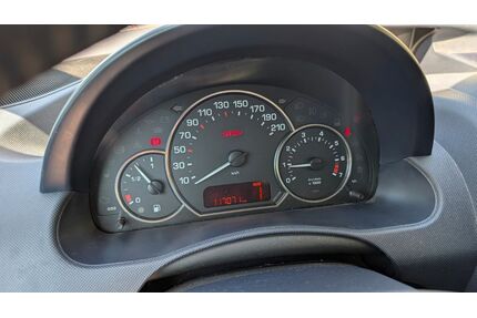 Peugeot 1007 Gebrauchtwagen