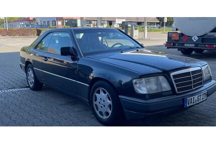 Mercedes-Benz E 230 Gebrauchtwagen