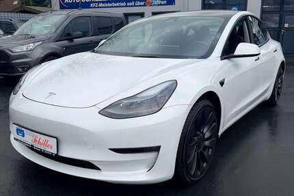 Tesla Model 3 Gebrauchtwagen
