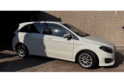 Mercedes-Benz B 180 Gebrauchtwagen
