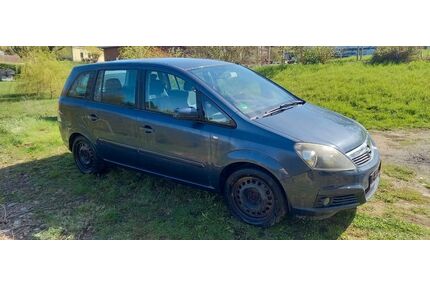 Opel Zafira Gebrauchtwagen