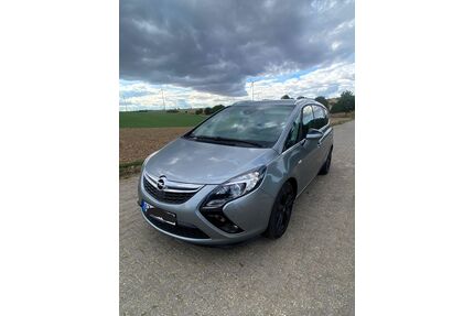 Opel Zafira Tourer Gebrauchtwagen