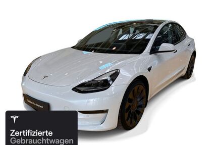 Tesla Model 3 Gebrauchtwagen