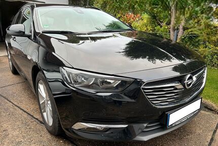 VW Insignia 