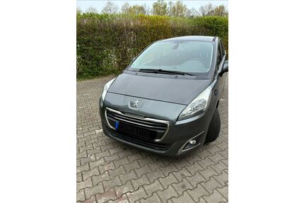 Peugeot 5008 Gebrauchtwagen