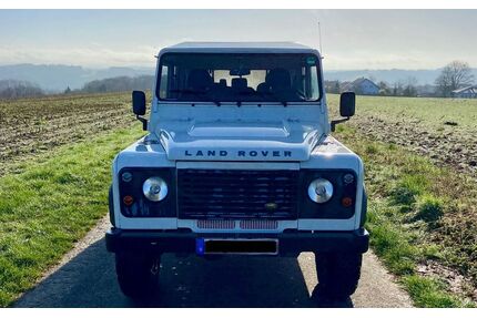 Land Rover Defender Gebrauchtwagen