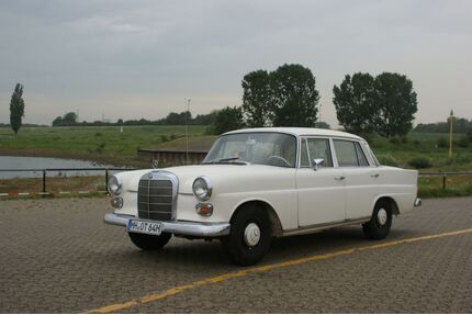 Mercedes-Benz 200 Gebrauchtwagen