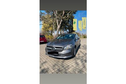 Mercedes-Benz A 180 Gebrauchtwagen