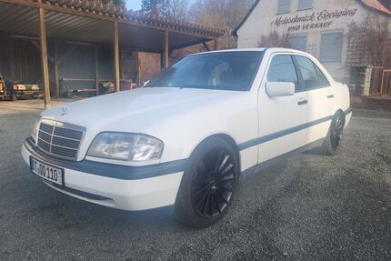 Mercedes-Benz C 180 Gebrauchtwagen