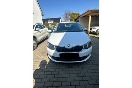 Mercedes-Benz Fabia 