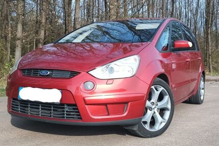 Ford S-Max Gebrauchtwagen