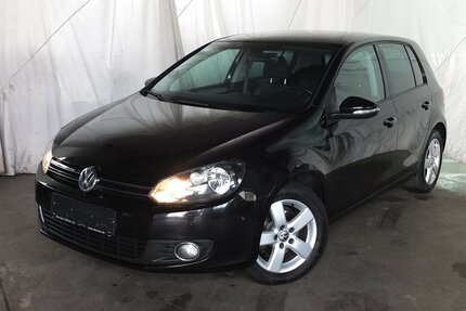 VW Golf 1.6TDi TEAM KLIMAAUTOMATIK 5-türig Gebrauchtwagen