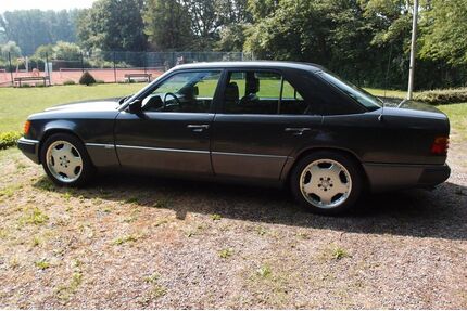 Mercedes-Benz E 300 Gebrauchtwagen