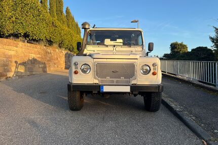Land Rover Defender Gebrauchtwagen