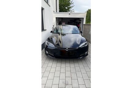 Tesla Model S Gebrauchtwagen