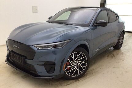 Ford Mustang Mach-E Gebrauchtwagen