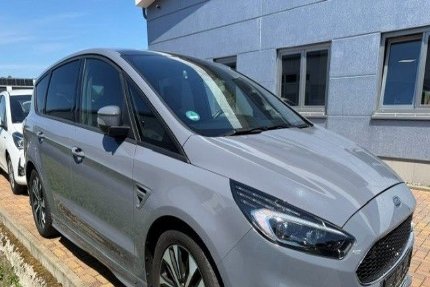 Ford S-Max Gebrauchtwagen