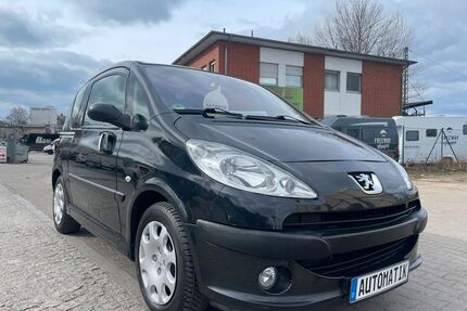 Peugeot 1007 Gebrauchtwagen