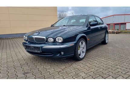 Jaguar X-Type Gebrauchtwagen