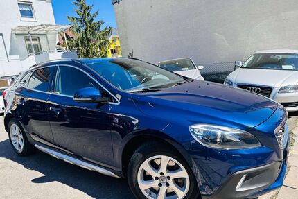 Toyota V40 Cross Country 