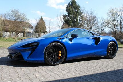 McLaren Artura Gebrauchtwagen
