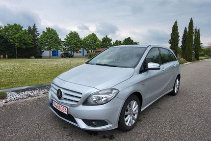 Mercedes-Benz B 180 Gebrauchtwagen