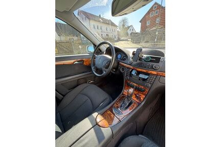 Mercedes-Benz E 200 Gebrauchtwagen