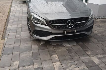 Mercedes-Benz CLA 220 Shooting Brake Gebrauchtwagen