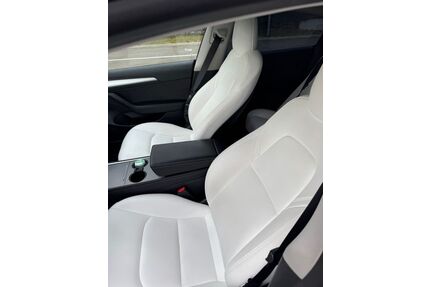 Tesla Model 3 Gebrauchtwagen