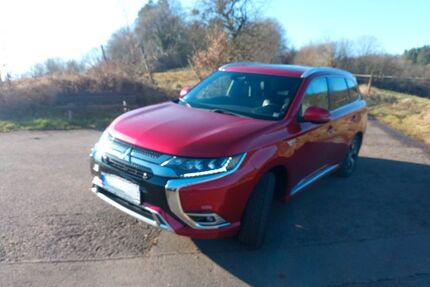 Mitsubishi Plug-in Hybrid Outlander Gebrauchtwagen