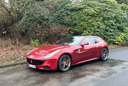 Ferrari FF 