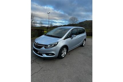 Opel Zafira Tourer Gebrauchtwagen