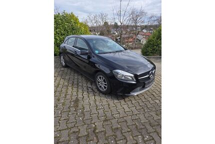 Mercedes-Benz A 180 Gebrauchtwagen
