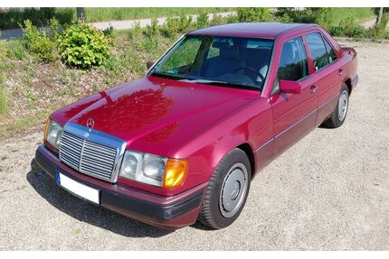 Mercedes-Benz 230 Gebrauchtwagen