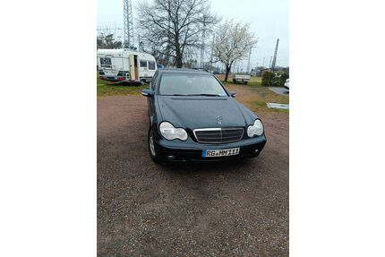 Mercedes-Benz C 180 Gebrauchtwagen