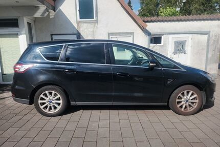 Ford S-Max Gebrauchtwagen