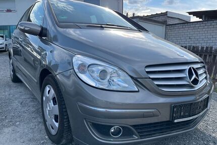 Mercedes-Benz B 180 Gebrauchtwagen