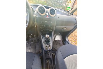 Peugeot 1007 Gebrauchtwagen