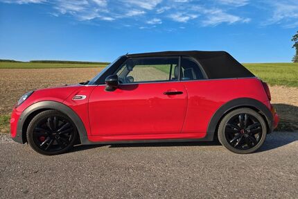 Mini John Cooper Works Cabrio Gebrauchtwagen