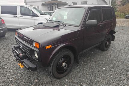 Lada Niva Gebrauchtwagen