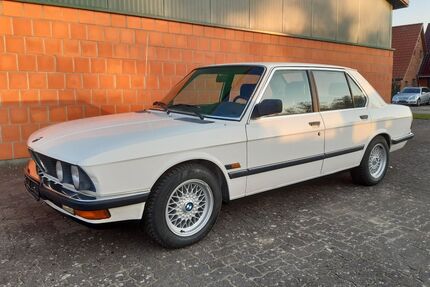 BMW 524 Gebrauchtwagen
