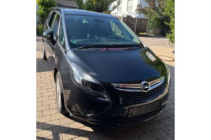 Opel Zafira Tourer Gebrauchtwagen
