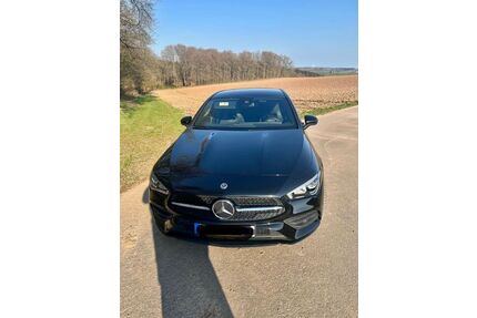 Mercedes-Benz CLA 250 Shooting Brake Gebrauchtwagen