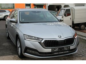 Skoda Octavia Combi 1,5TSi m-HEV AHK SOFORT !!!! Gebrauchtwagen