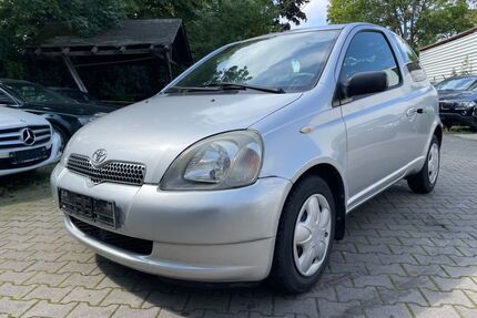 Mini Yaris 