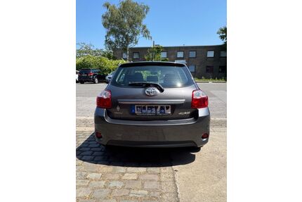 Toyota Auris Gebrauchtwagen