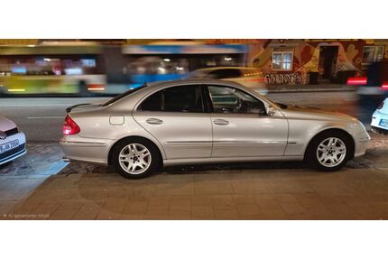 Mercedes-Benz E 240 Gebrauchtwagen