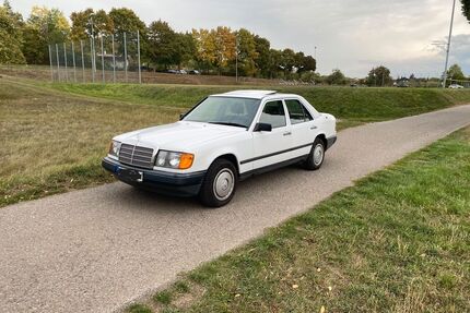 Mercedes-Benz 260 Gebrauchtwagen