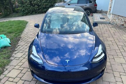 Tesla Model 3 Gebrauchtwagen