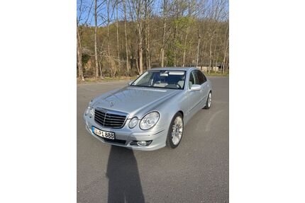 Mercedes-Benz 220 Gebrauchtwagen